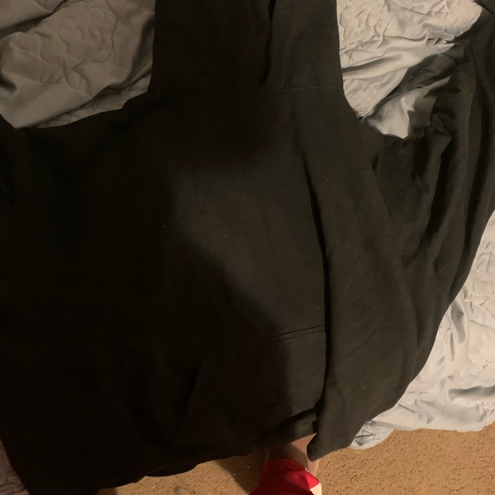 BLACK JACKET